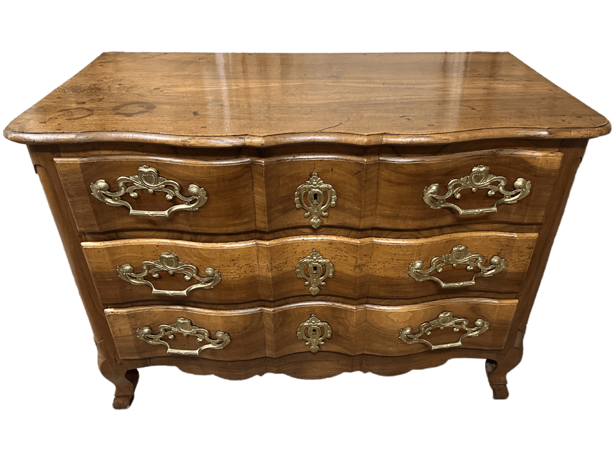 Après restauration. Commode d'époque Transition Louis XV - Louis XVI Après restauration. Commode d'époque Transition Louis XV - Louis XVI